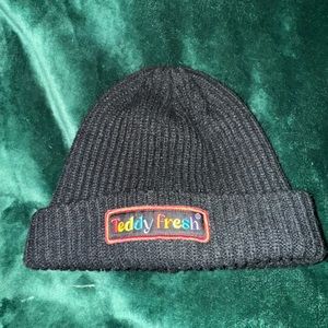 Teddy Fresh Beanie - Black & Rainbow